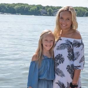 Meet your Posher, Melissa